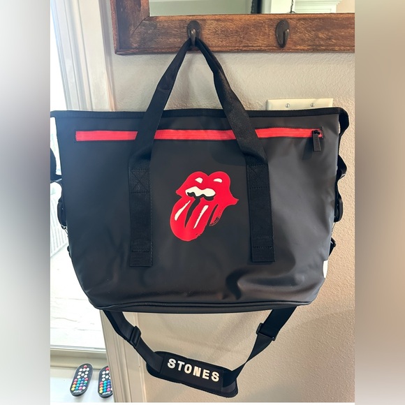 Rolling Stones 2019 No Filter Tour VIP Insulated Cooler Tote Bag - Picture 11 of 13